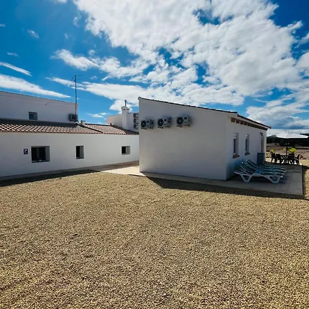 Renbeck Lets 2 Apartment Urcal