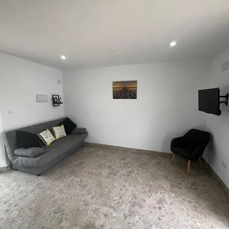Apartamento Renbeck Lets 2 *